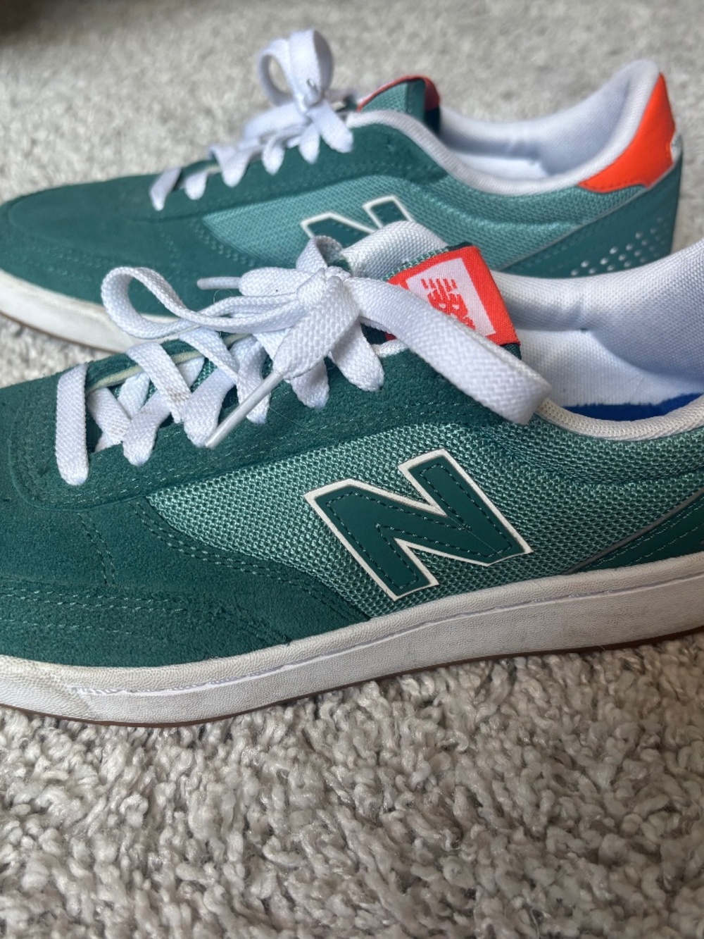 New Balance Sneakers in Turquoise and orange combination